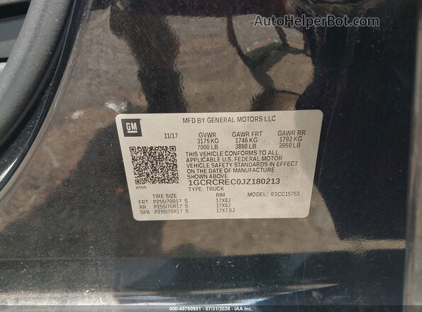 1GCRCREC0JZ180213 2018 CHEVROLET SILVERADO Black Շարժիչի բաժամունքի տեսք