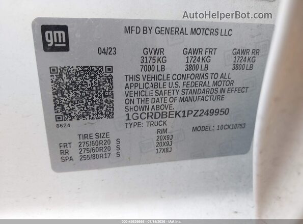 1GCRDBEK1PZ249950 2023 CHEVROLET SILVERADO Silver Widok komory silnika