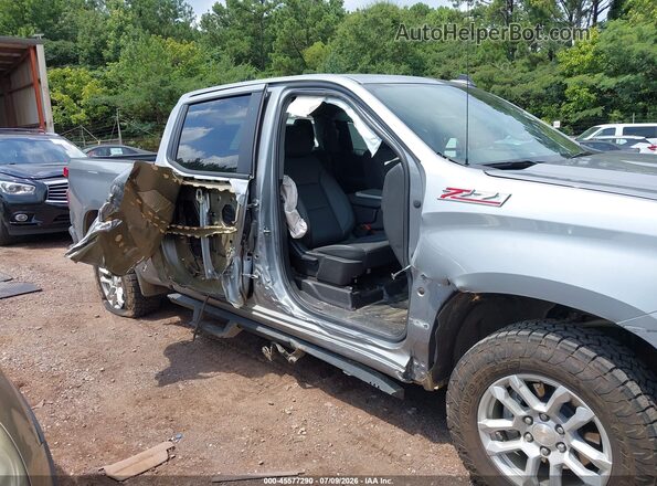 1GCUDAED8RZ114442 2024 CHEVROLET SILVERADO Silver Widok z przodu
