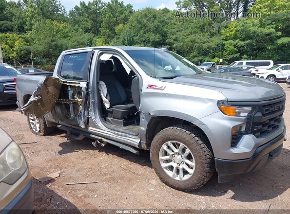 1GCUDAED8RZ114442 2024 CHEVROLET SILVERADO Silver Widok wnętrza z tyłu