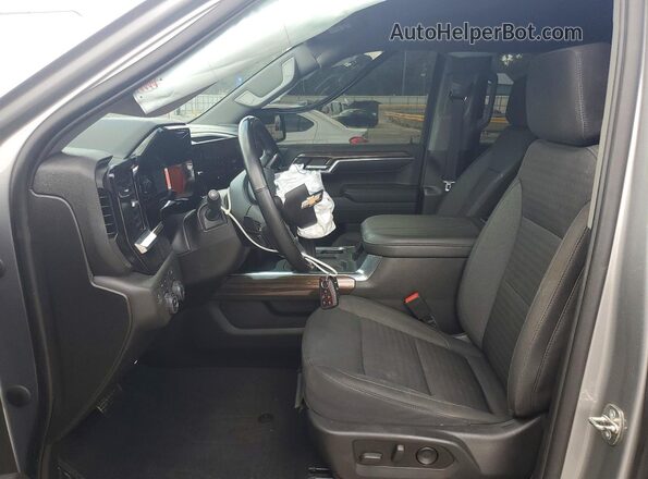 1GCUDDE80PZ220403 2023 CHEVROLET SILVERADO Серый Вид салона спереди
