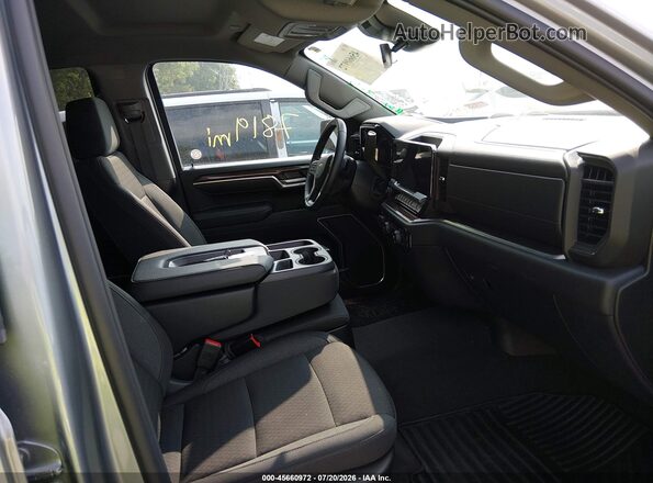 1GCUKDED2TZ302372 2026 CHEVROLET SILVERADO Gray Front interior view