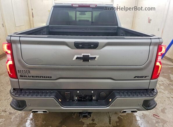 1GCUKEED4TZ108223 2026 CHEVROLET SILVERADO Серебряный Вид сзади