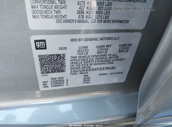 1GCUKEED4TZ379430 2026 CHEVROLET SILVERADO Gray Vista del compartimento del motor