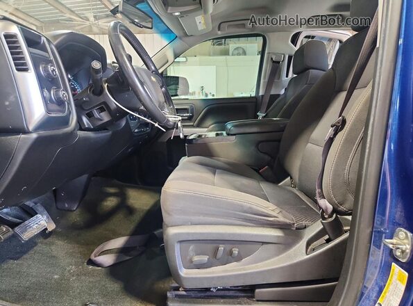 1GCVKREC0HZ349514 2017 CHEVROLET SILVERADO Blue Front interior view