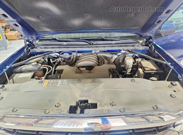 1GCVKREC0HZ349514 2017 CHEVROLET SILVERADO Blue Rear interior view