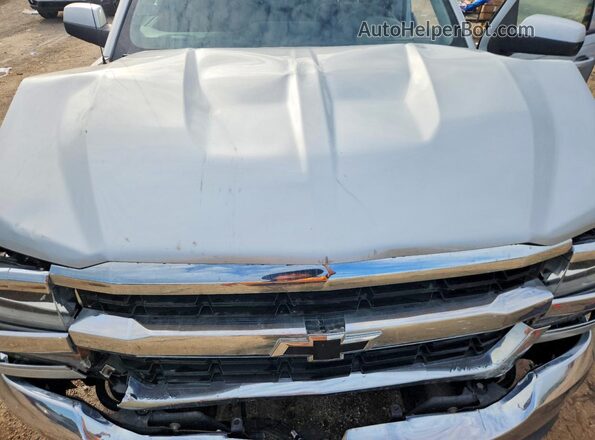 1GCVKREC0HZ367334 2017 CHEVROLET SILVERADO Silver Vista interior trasera