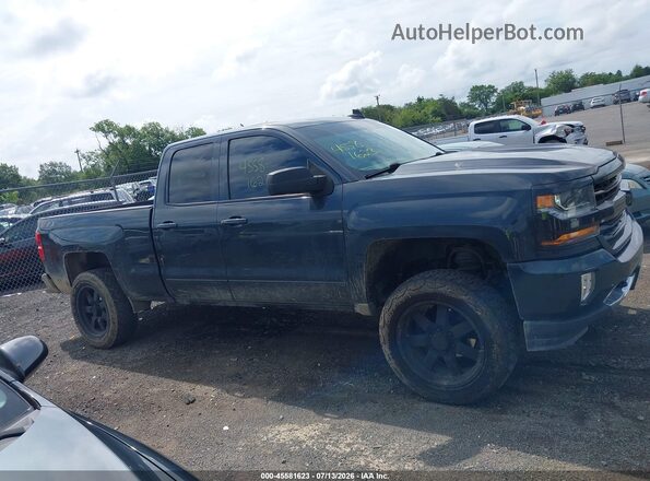1GCVKREC0JZ145883 2018 CHEVROLET SILVERADO Gray Widok wnętrza z tyłu