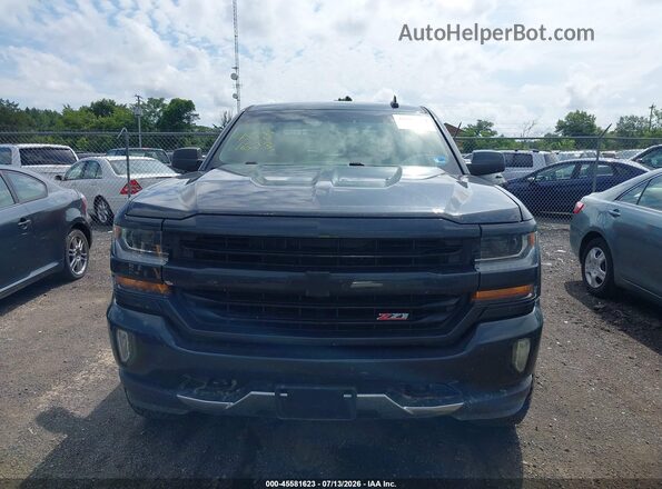 1GCVKREC0JZ145883 2018 CHEVROLET SILVERADO Gray Widok zestawu wskaźników