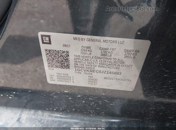 1GCVKREC0JZ145883 2018 CHEVROLET SILVERADO Gray Widok komory silnika