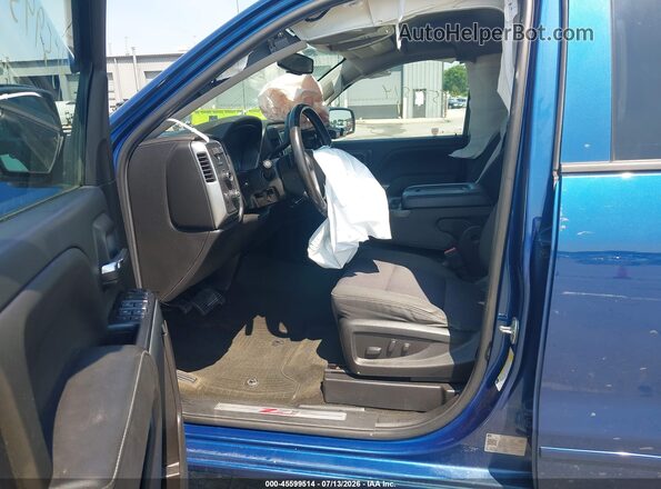 1GCVKREC0JZ189561 2018 CHEVROLET SILVERADO Blue Rear seats view