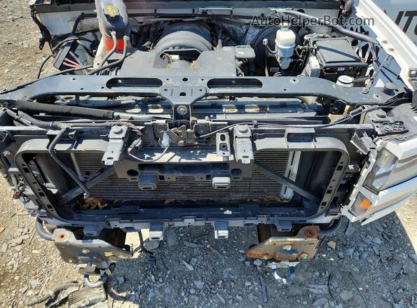 1GCVKREC1GZ275941 2016 CHEVROLET SILVERADO White Rear interior view