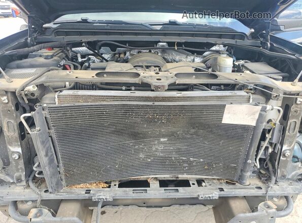 1GCVKREC3JZ223458 2018 CHEVROLET SILVERADO Черный Вид задней части салона