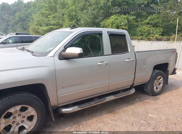 1GCVKREC4HZ217212 2017 CHEVROLET SILVERADO Silver Vista interior de 360 grados