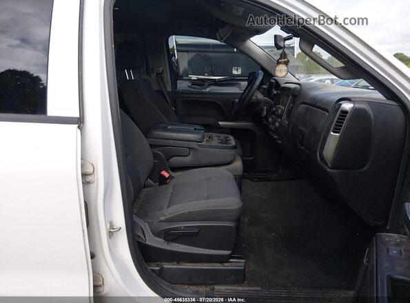 1GCVKREC4JZ122316 2018 CHEVROLET SILVERADO White Вид салону спереду