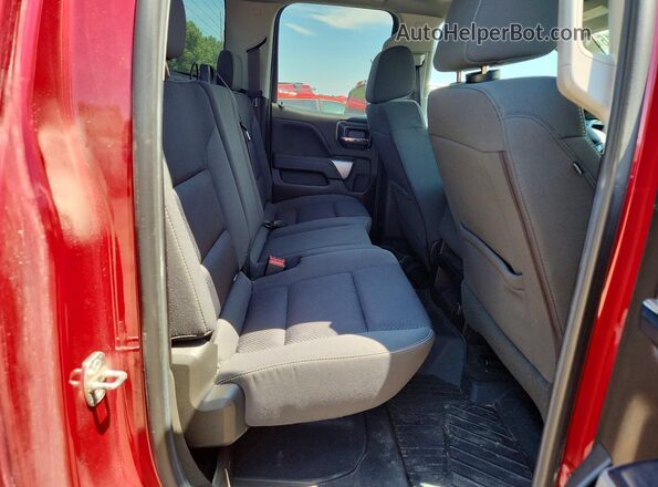 1GCVKREC4JZ263113 2018 CHEVROLET SILVERADO Red უკანა სავარძლების ხედი