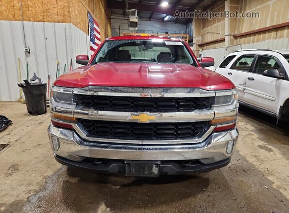 1GCVKREC4JZ276119 2018 CHEVROLET SILVERADO Red Вид спереду