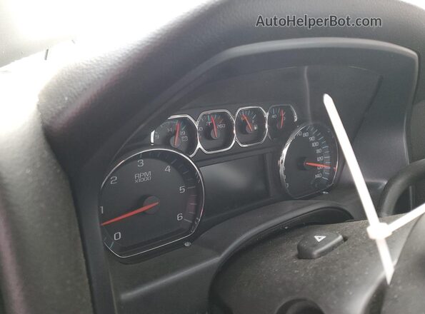 1GCVKREC5JZ276131 2018 CHEVROLET SILVERADO Темно-бордовый Вид щитка приборов