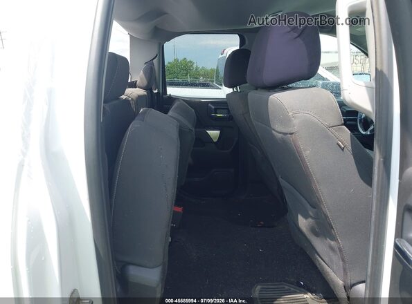 1GCVKREC6JZ240531 2018 CHEVROLET SILVERADO White VIN კოდის სტიკერის ხედი