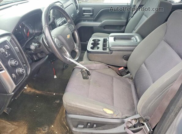 1GCVKREC8HZ193092 2017 CHEVROLET SILVERADO Silver Front interior view