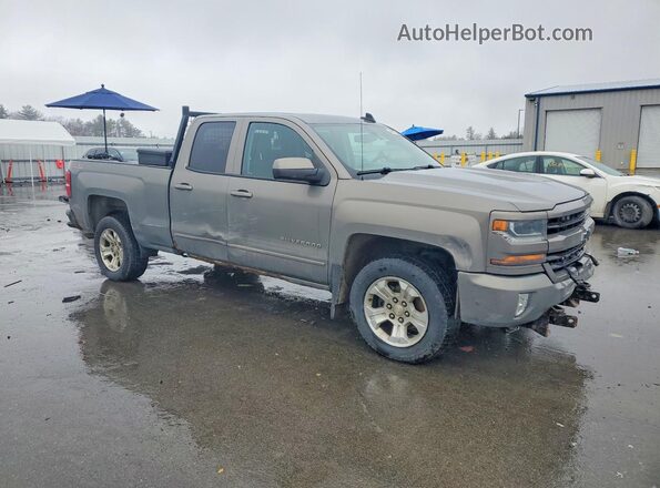 1GCVKREC8HZ193092 2017 CHEVROLET SILVERADO Silver Front right