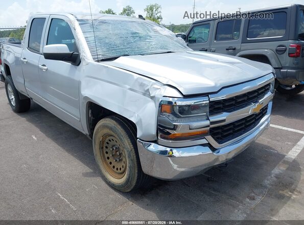1GCVKREC8JZ166819 2018 CHEVROLET SILVERADO Серебряный Вид спереди