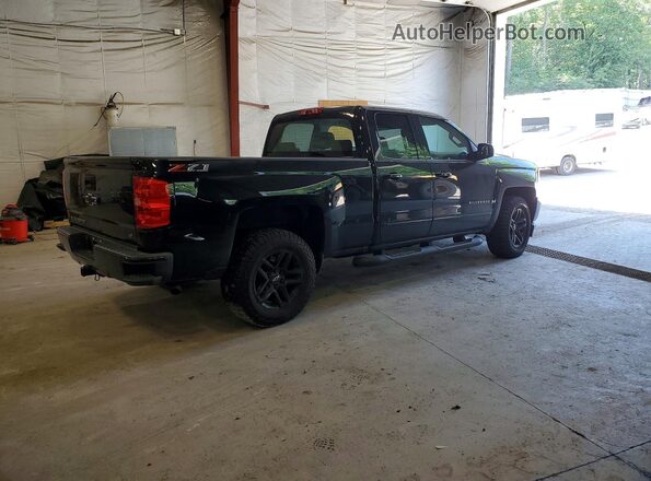 1GCVKREC8JZ198203 2018 CHEVROLET SILVERADO Black Tył prawy