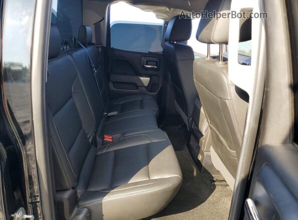 1GCVKREC9JZ338484 2018 CHEVROLET SILVERADO Black Вид задніх сидінь