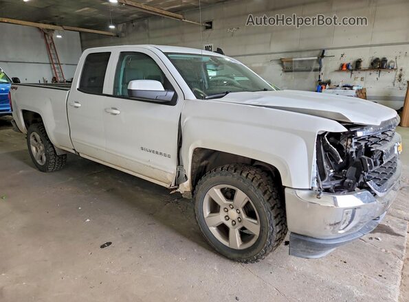 1GCVKRECXJZ291367 2018 CHEVROLET SILVERADO White Front right