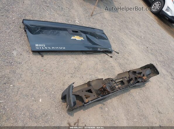 1GCVKREH0JZ245431 2018 CHEVROLET SILVERADO Синий Вид щитка приборов
