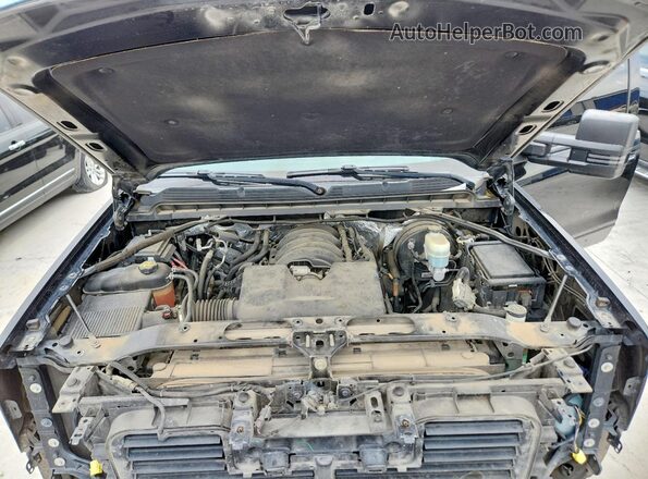 1GCVKREH1JZ203575 2018 CHEVROLET SILVERADO Черный Вид задней части салона
