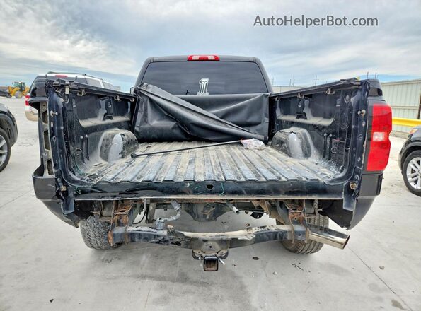 1GCVKREH1JZ203575 2018 CHEVROLET SILVERADO Черный Вид сзади