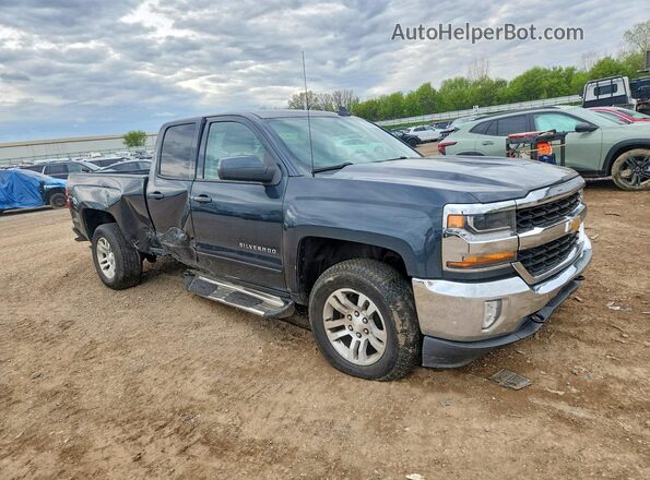 1GCVKREH2JZ175303 2018 CHEVROLET SILVERADO Серый Передняя правая четверть