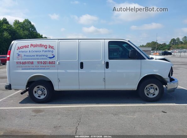 1GCWGAF77S1183040 2025 CHEVROLET EXPRESS White Vista interior de 360 grados