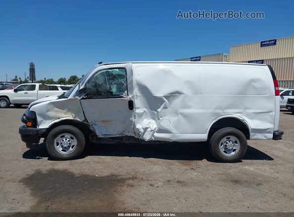 1GCWGAF7XR1187917 2024 CHEVROLET EXPRESS White Սալոնի 360 աստիճան տեսք