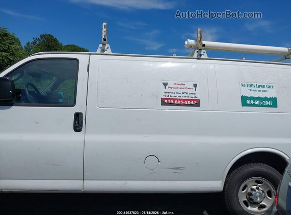 1GCWGAFF1G1244462 2016 CHEVROLET EXPRESS White სალონის 360-გრადუსიანი ხედი