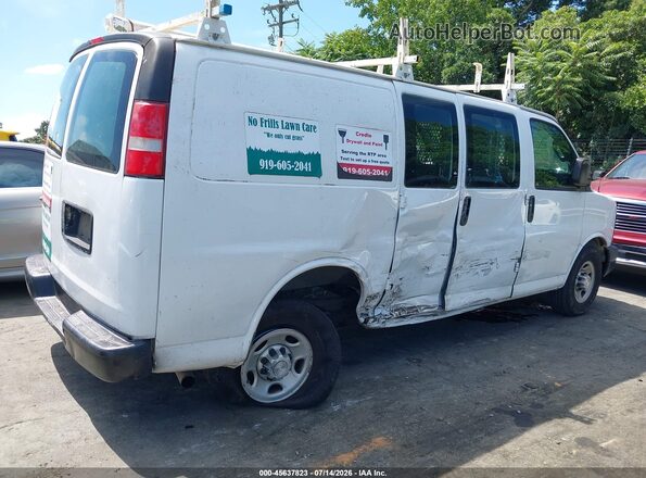 1GCWGAFF1G1244462 2016 CHEVROLET EXPRESS White წინა ხედი