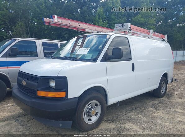 1GCWGAFF2H1116927 2017 CHEVROLET EXPRESS White Դիմացի տեսք