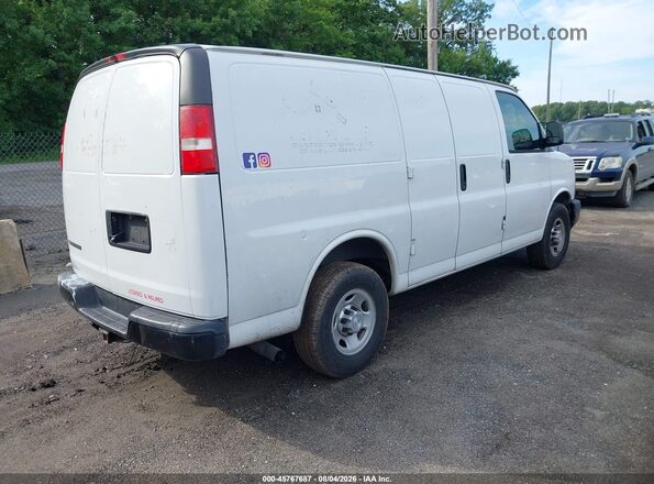 1GCWGAFF2H1133906 2017 CHEVROLET EXPRESS White Հետևի աջ