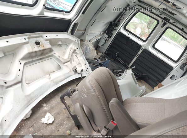 1GCWGAFF5H1209926 2017 CHEVROLET EXPRESS White Вид панелі приладів