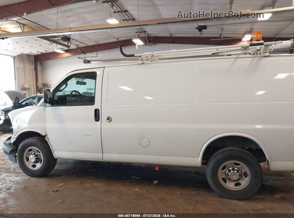 1GCWGAFF6H1123556 2017 CHEVROLET EXPRESS Белый Панорамный вид салона 360°