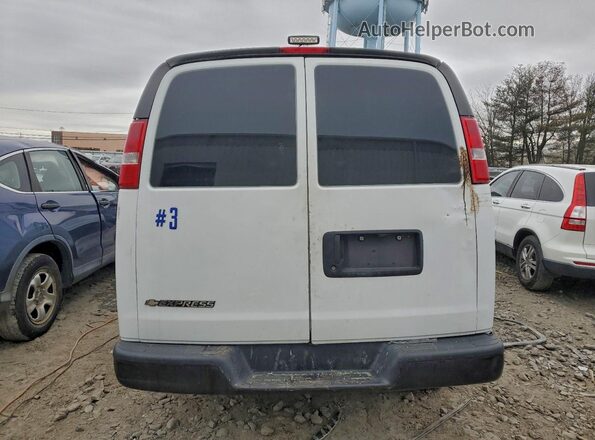 1GCWGAFF7H1302656 2017 CHEVROLET EXPRESS White Հետևի տեսք