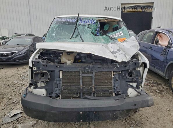 1GCWGAFF7H1302656 2017 CHEVROLET EXPRESS White Դիմացի տեսք