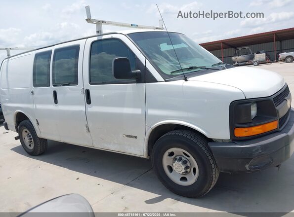 1GCWGAFF8G1166505 2016 CHEVROLET EXPRESS White Vista interior trasera