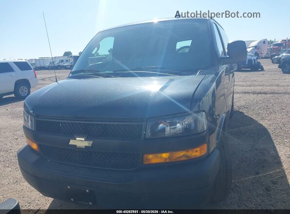 1GCWGAFG1J1241660 2018 CHEVROLET EXPRESS Gray ხელსაწყოთა პანელის ხედი