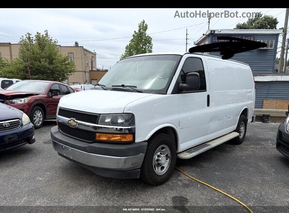 1GCWGAFG2J1908476 2018 CHEVROLET EXPRESS White Vista tres cuartos delantera izquierda