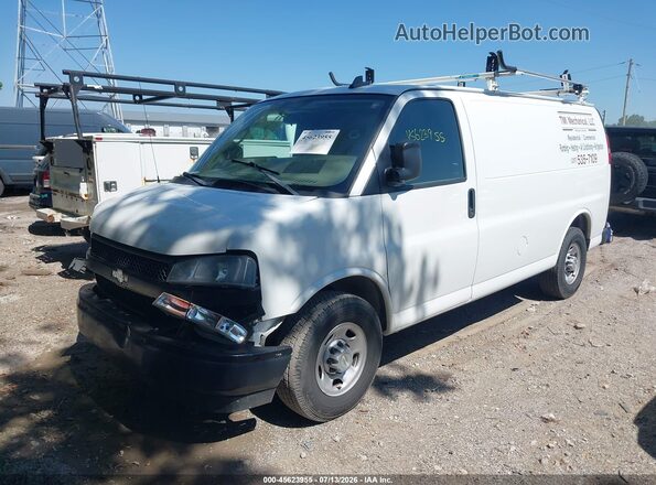 1GCWGAFG3K1289372 2019 CHEVROLET EXPRESS White წინა მარცხენა ხედი სამი მეოთხედიდან