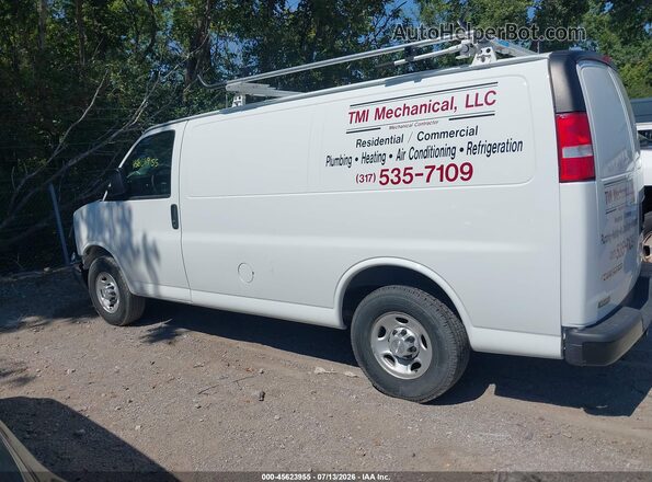 1GCWGAFG3K1289372 2019 CHEVROLET EXPRESS White სალონის 360-გრადუსიანი ხედი