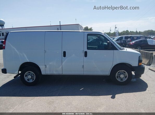 1GCWGAFG5J1260955 2018 CHEVROLET EXPRESS White 