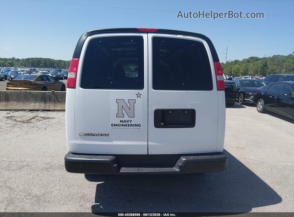1GCWGAFG5J1260955 2018 CHEVROLET EXPRESS White 